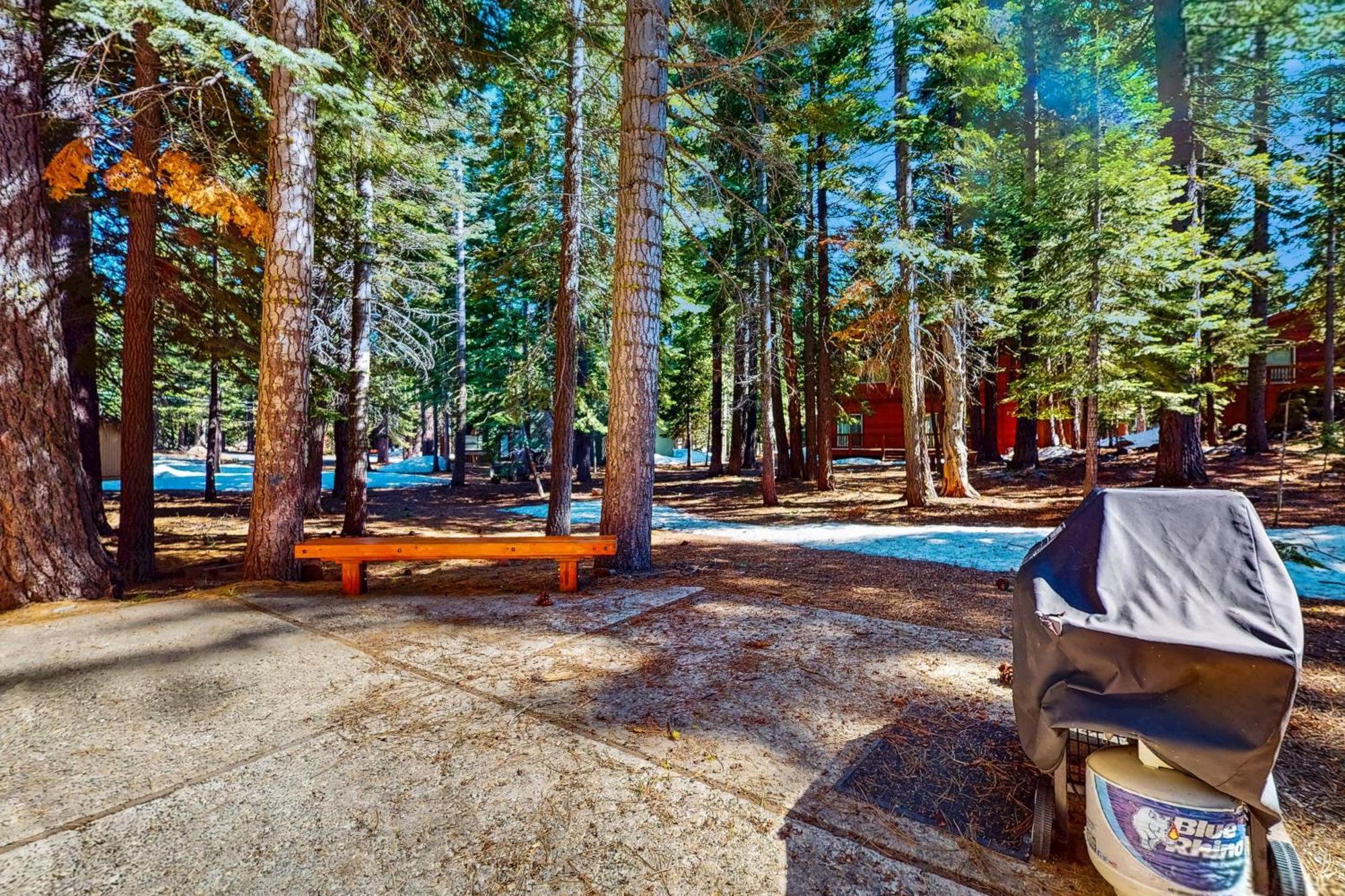 Happy Family Cozy Cabin Truckee Exterior photo
